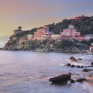 Due Graziose Con Vista Mare A 5 Min Dal Mare Di Affittacamere Castiglioncello